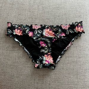 Bikini Bottoms Size XS - Shade & Shore